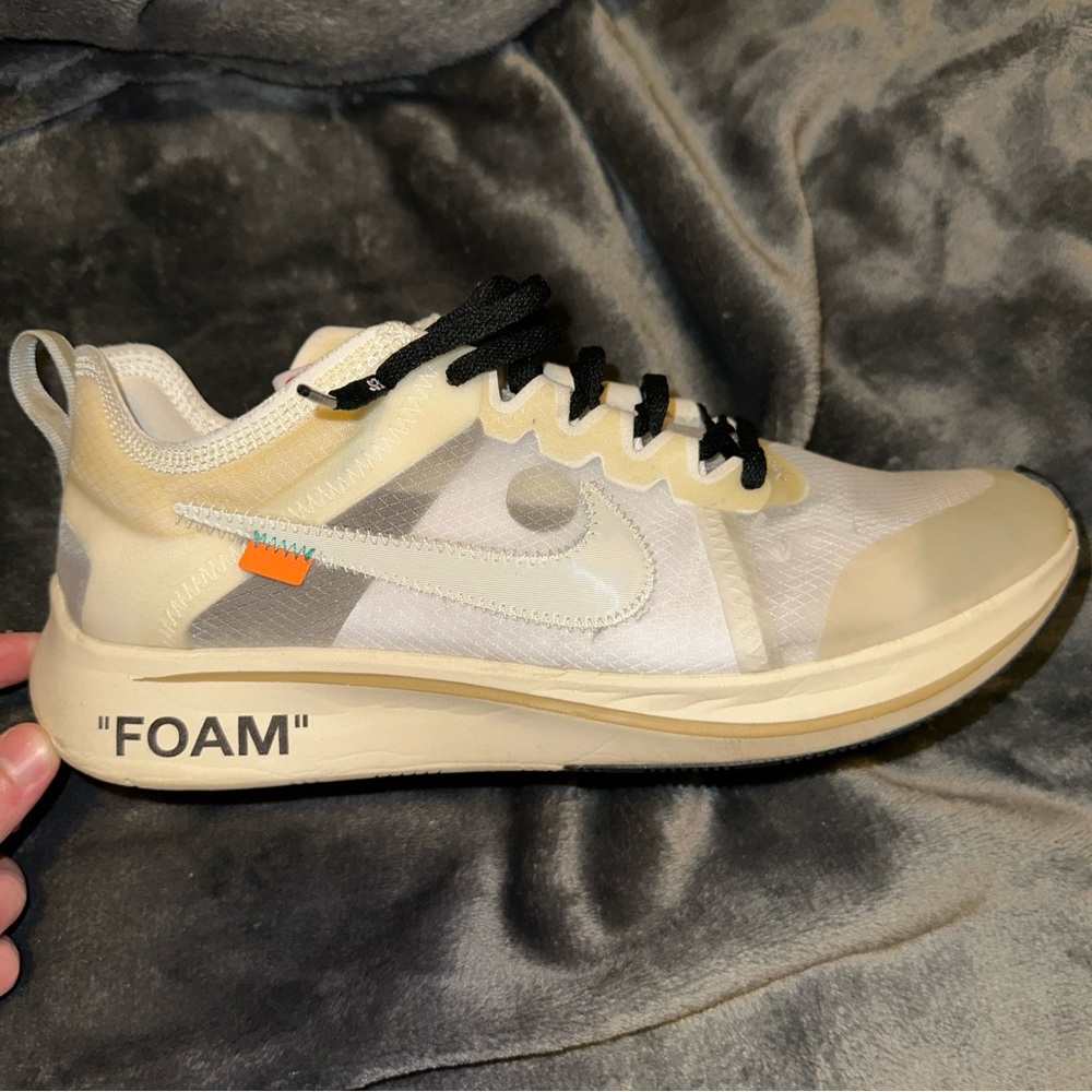 Nike Zoom Fly OffWhite - The Ten Sz 10.5